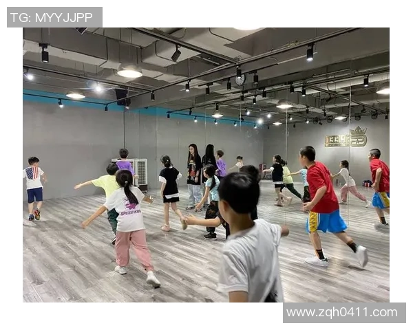 深圳街舞队与广州街舞队赛后技术分析与表现对比 深圳街舞队与广州街舞队赛后技术分析与表现对比